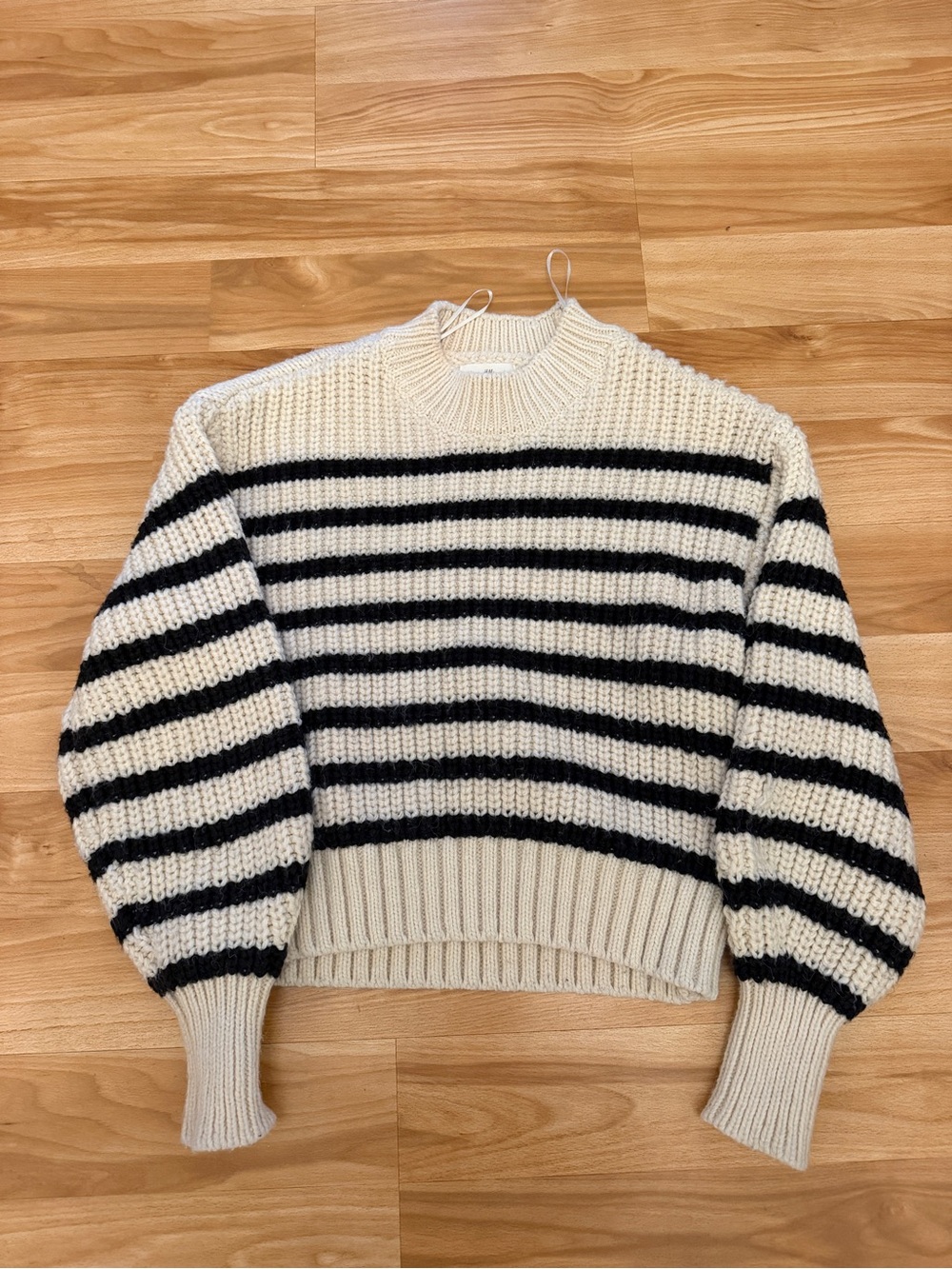 H&M Striped Knit Sweater Small Cream Black Ribbed Mock Neck Pullover(sz Small)